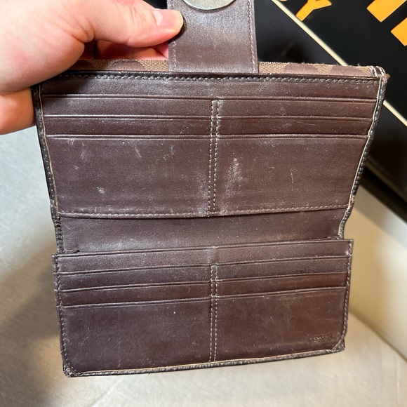Vintage Coach Signature Logo Canvas & Leather Turnlock Wallet - Picture 5 of 9